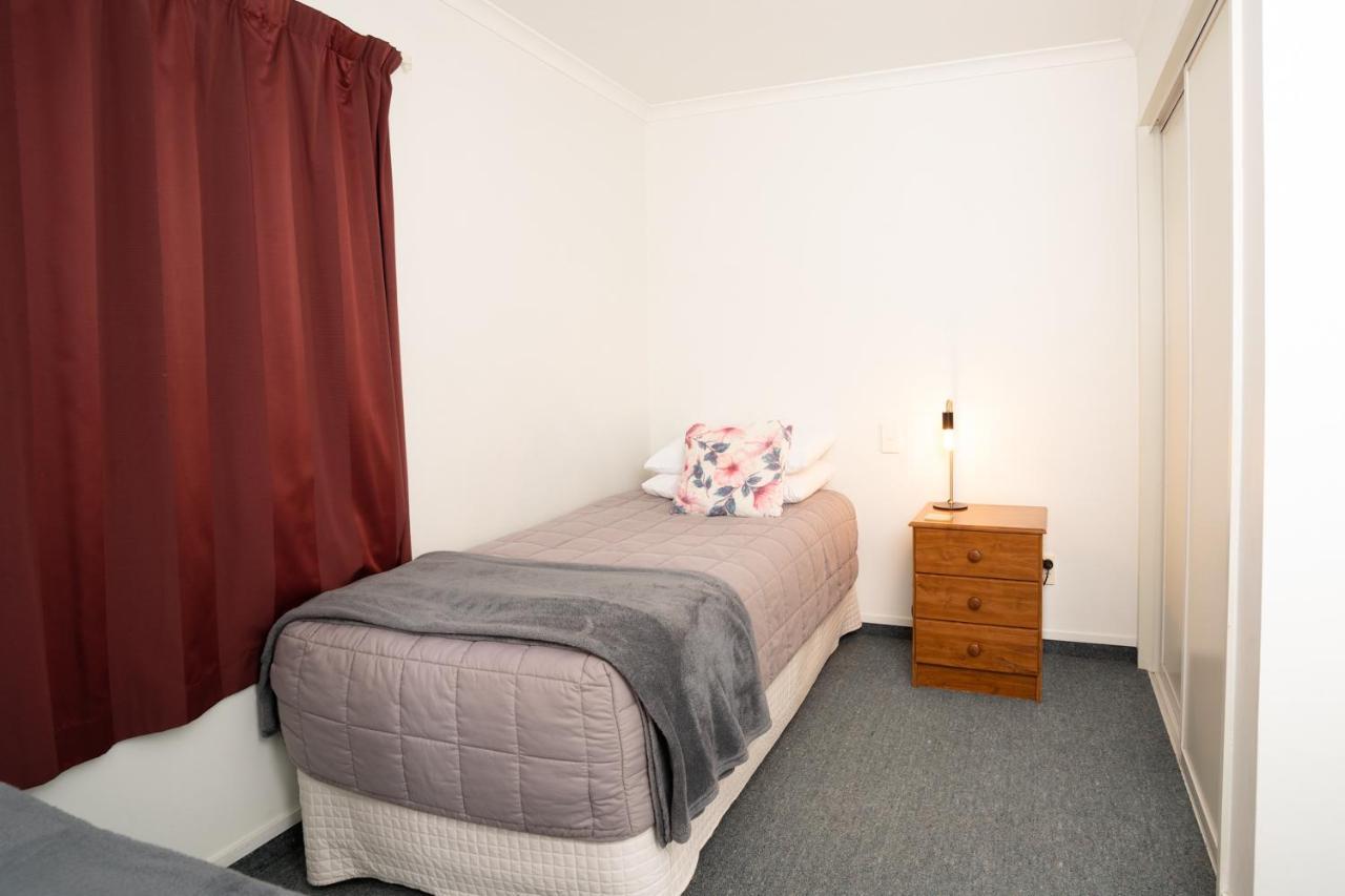 Alexandra Heights Motel Esterno foto