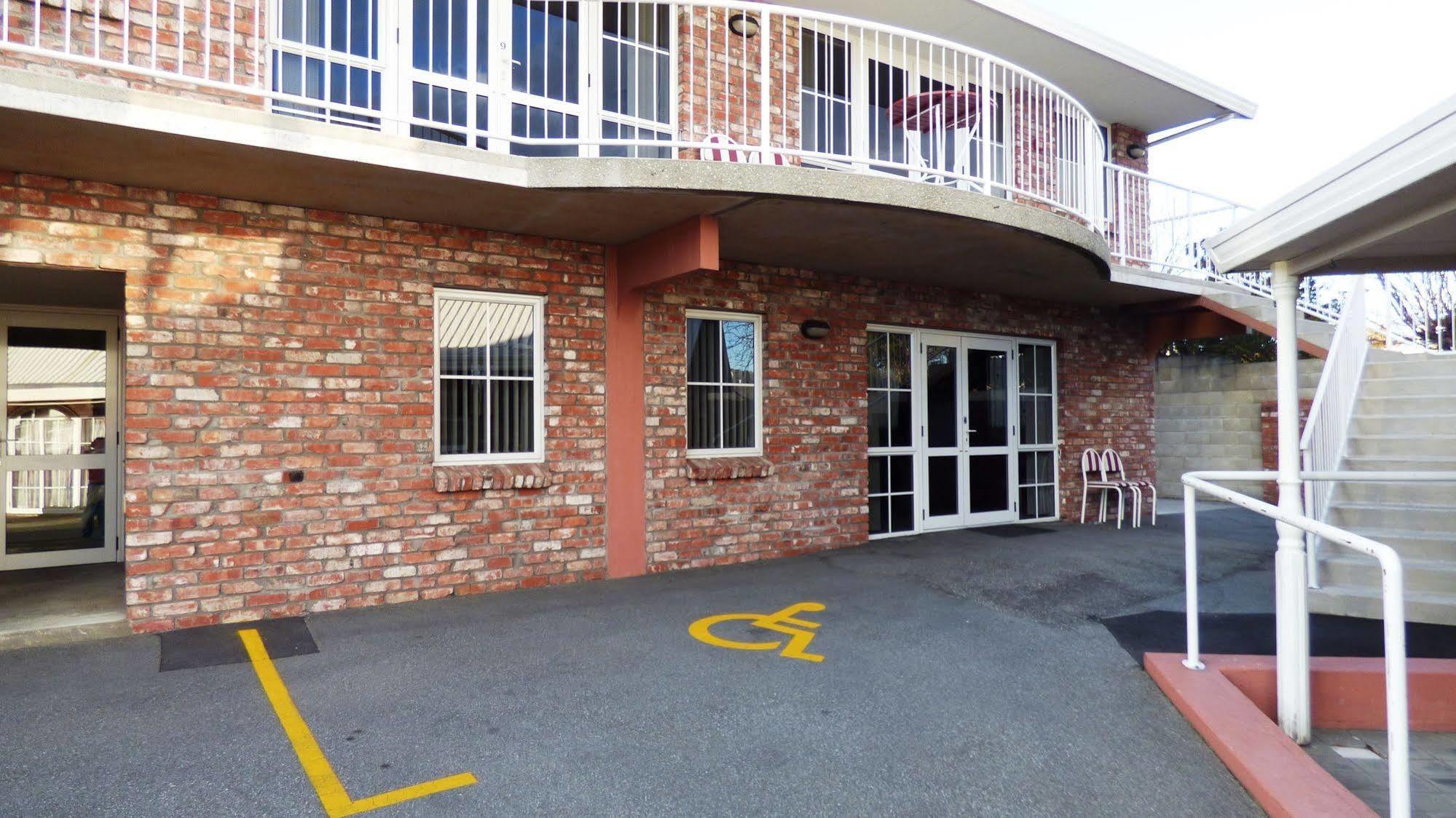 Alexandra Heights Motel Esterno foto