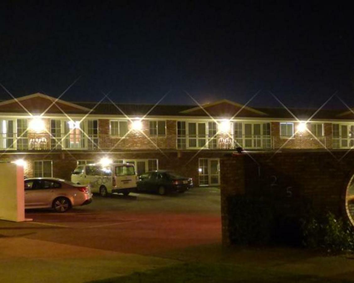 Alexandra Heights Motel Esterno foto
